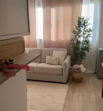 Appartamento Studio Sur Aubervilliers Neuf